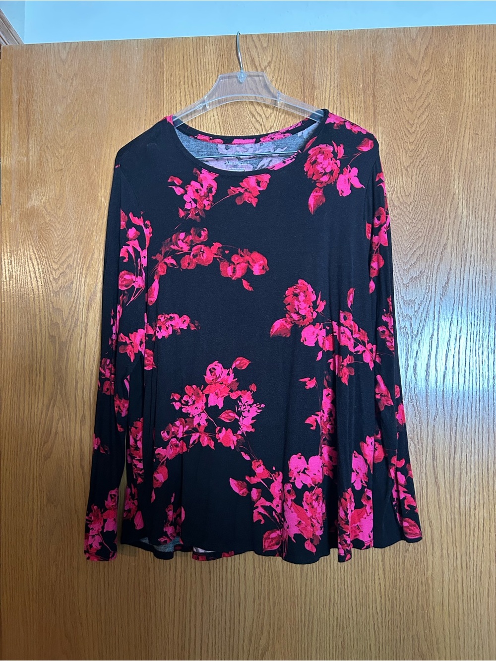 Apt. 9 Black Long-Sleeve Top with Hot Pink Floral Pattern